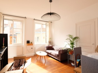 APPARTEMENT T4 A VENDRE - ST ETIENNE CENTRE VILLE - 78 m2 - 115 000 €