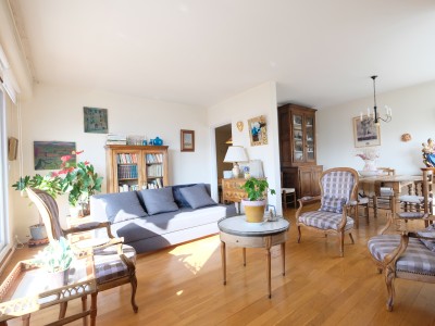 APPARTEMENT T4 A VENDRE - ST ETIENNE FACULTE / CENTRE DEUX - 86,3 m2 - 99000 €