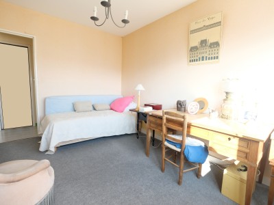 APPARTEMENT T4 A VENDRE - ST ETIENNE FACULTE / CENTRE DEUX - 86,3 m2 - 99000 €