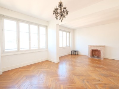 APPARTEMENT T4 - ST ETIENNE FACULTE / CENTRE DEUX - 92 m2 - VENDU