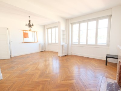 APPARTEMENT T4 - ST ETIENNE FACULTE / CENTRE DEUX - 92 m2 - VENDU