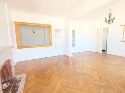 APPARTEMENT T4 - ST ETIENNE FACULTE / CENTRE DEUX - 92 m2 - VENDU
