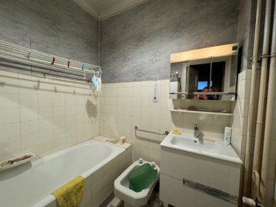 APPARTEMENT T4 A VENDRE - ST ETIENNE FACULTE / CENTRE DEUX - 87.17 m2 - 79000€