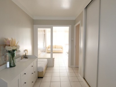 APPARTEMENT T4 A VENDRE - ST ETIENNE FACULTE / CENTRE DEUX - 98.11 m2 - 120000€