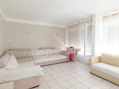 APPARTEMENT T4 A VENDRE - ST ETIENNE FACULTE / CENTRE DEUX - 98.11 m2 - 120000€