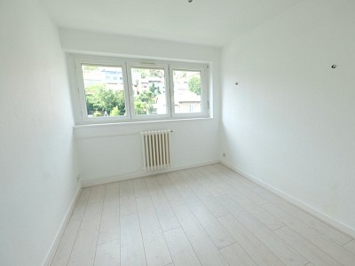 APPARTEMENT T4 - ST ETIENNE FAURIEL - 67.96 m2 - VENDU