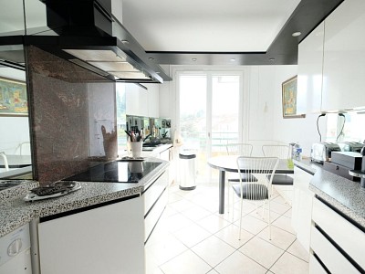 APPARTEMENT T4 A VENDRE - ST ETIENNE FAURIEL - 91,22 m2 - 187000 €