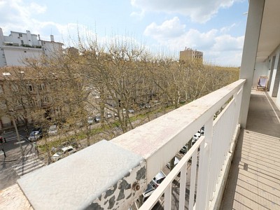 APPARTEMENT T4 - ST ETIENNE FAURIEL - 141.24 m2 - VENDU