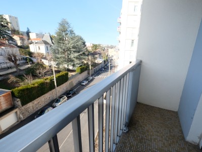 APPARTEMENT T4 - ST ETIENNE FAURIEL - 65.74 m2 - VENDU