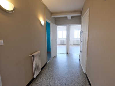APPARTEMENT T4 - ST ETIENNE FAURIEL - 66.86 m2 - VENDU