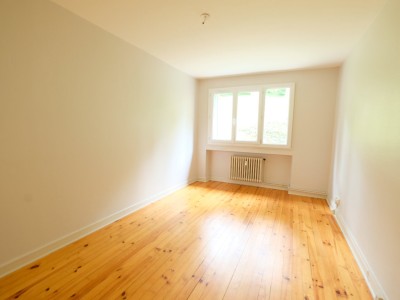 APPARTEMENT T4 A VENDRE - ST ETIENNE FAURIEL - 69.27 m2 - 92000€