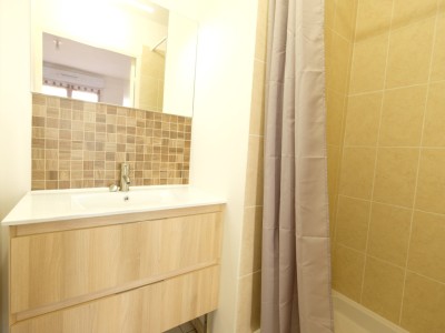 APPARTEMENT T4 A VENDRE - ST ETIENNE FAURIEL - 92.92 m2 - 179000€