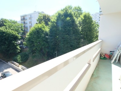 APPARTEMENT T4 A VENDRE - ST ETIENNE FAURIEL - 88.77 m2 - 145000€