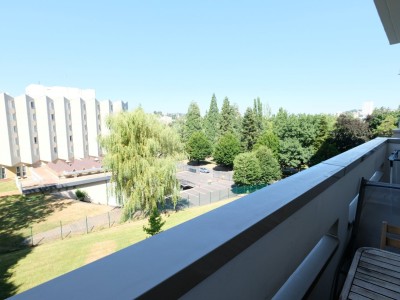 APPARTEMENT T4 A VENDRE - ST ETIENNE FAURIEL - 88.77 m2 - 145000€