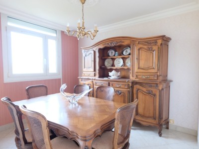 APPARTEMENT T4 A VENDRE - ST ETIENNE FAURIEL - 74.33 m2 - 109 000 €