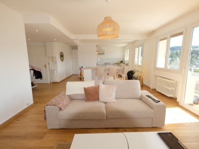 APPARTEMENT T4 A VENDRE - ST ETIENNE FAURIEL - 89.01 m2 - 184�000�&euro;