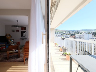APPARTEMENT T4 A VENDRE - ST ETIENNE FAURIEL - 87.86 m2 - 175 000 €