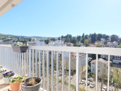 APPARTEMENT T4 A VENDRE - ST ETIENNE FAURIEL - 87.86 m2 - 175 000 €