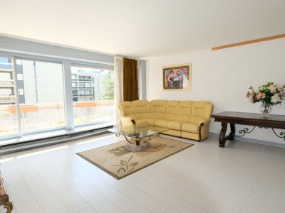 APPARTEMENT T4 A VENDRE - ST ETIENNE FAURIEL - 110.29 m2 - 119 000 €