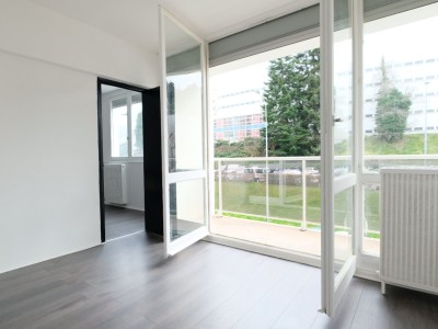 APPARTEMENT T4 A VENDRE - ST ETIENNE LA MÉTARE - 76.31 m2 - 72 000 €