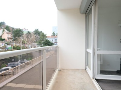 APPARTEMENT T4 A VENDRE - ST ETIENNE LA MÉTARE - 76.31 m2 - 72 000 €