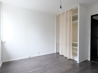 APPARTEMENT T4 A VENDRE - ST ETIENNE LA MÉTARE - 76.31 m2 - 72 000 €