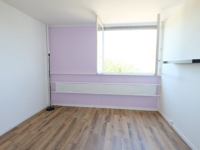 APPARTEMENT T4 A VENDRE - ST ETIENNE LA MÉTARE - 73.86 m2 - 62 000 €