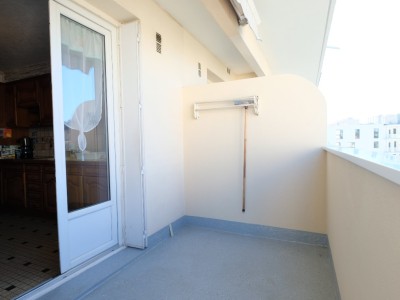 APPARTEMENT T4 A VENDRE - ST ETIENNE LA TERRASSE - 68.83 m2 - 83�000�&euro;