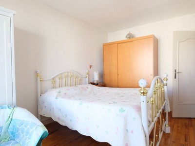 APPARTEMENT T4 A VENDRE - ST ETIENNE LA TERRASSE - 68.83 m2 - 83�000�&euro;