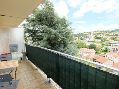 APPARTEMENT T4 A VENDRE - ST ETIENNE MONTPLAISIR - 81.14 m2 - 135000€