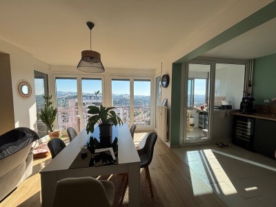 APPARTEMENT T4 A VENDRE - VILLARS - 84.7 m2 - 125 000 &euro;
