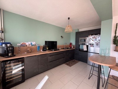 APPARTEMENT T4 A VENDRE - VILLARS - 84.7 m2 - 125 000 &euro;
