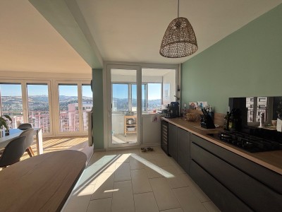 APPARTEMENT T4 A VENDRE - VILLARS - 84.7 m2 - 125 000 &euro;