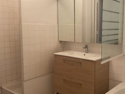 BELLEVUE A LOUER - ST ETIENNE BELLEVUE - 129 m2 - 846 € charges comprises par mois