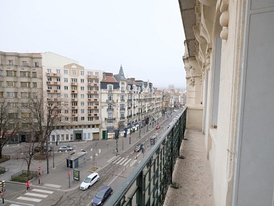 APPARTEMENT T5 A LOUER - ST ETIENNE CENTRE VILLE - 151.65 m2 - 1400€ charges comprises par mois