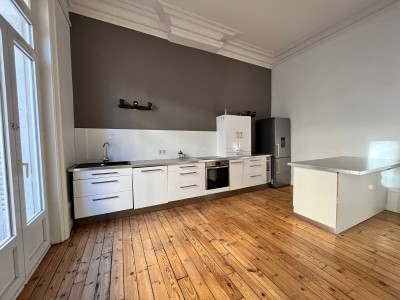 APPARTEMENT T5 A LOUER - ST ETIENNE CENTRE VILLE - 116 m2 - 895 € charges comprises par mois