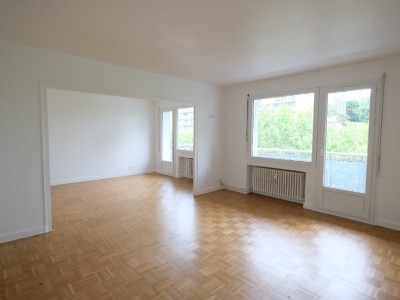 APPARTEMENT T4 A LOUER - ST ETIENNE FAURIEL - 111 m2 - 1060€ charges comprises par mois