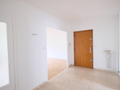 APPARTEMENT T4 A LOUER - ST ETIENNE FAURIEL - 111 m2 - 1060€ charges comprises par mois