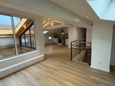 APPARTEMENT T5 A LOUER - ST ETIENNE HYPER CENTRE - 114.87 m2 - 1195€ charges comprises par mois