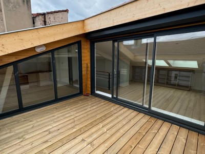 APPARTEMENT T5 A LOUER - ST ETIENNE HYPER CENTRE - 114.87 m2 - 1195€ charges comprises par mois
