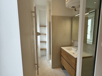 APPARTEMENT T5 A LOUER - ST ETIENNE HYPER CENTRE - 114.87 m2 - 1195€ charges comprises par mois