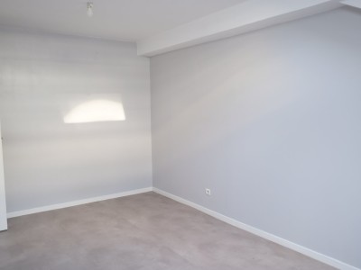 APPARTEMENT T5 A LOUER - ST ETIENNE PREFECTURE - 158 m2 - 970�&euro; charges comprises par mois