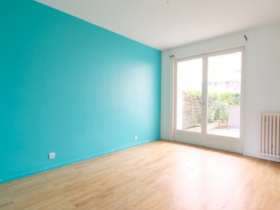APPARTEMENT T5 A VENDRE - ST ETIENNE BERGSON - 111.2 m2 - 145 000 €