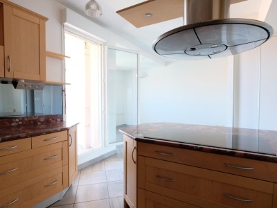APPARTEMENT T5 A VENDRE - ST ETIENNE CARNOT - 105.48 m2 - 219000€