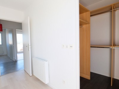 APPARTEMENT T5 A VENDRE - ST ETIENNE CARNOT - 105.48 m2 - 219000€