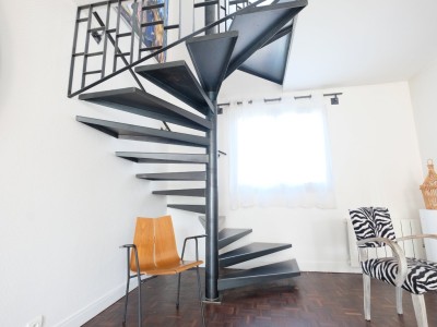 APPARTEMENT T5 A VENDRE - ST ETIENNE CENTRE VILLE - 139,86 m2 - 320000 €