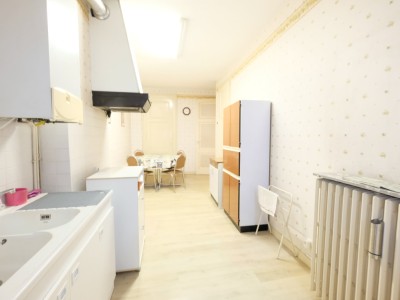APPARTEMENT T5 A VENDRE - ST ETIENNE CENTRE VILLE - 115.29 m2 - 84000€
