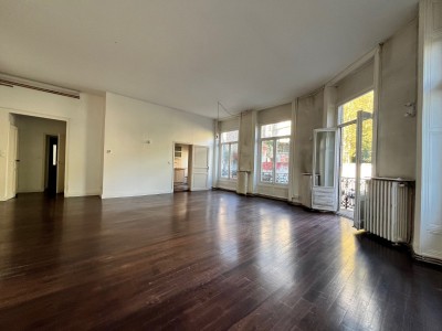 APPARTEMENT T5 A VENDRE - ST ETIENNE BADOUILLRE - 145.8 m2 - 175000€