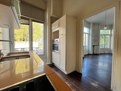 APPARTEMENT T5 A VENDRE - ST ETIENNE BADOUILLRE - 145.8 m2 - 175000€