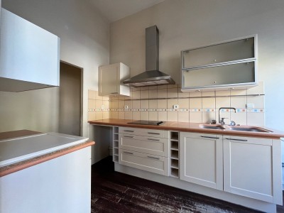 APPARTEMENT T5 A VENDRE - ST ETIENNE BADOUILLRE - 145.8 m2 - 175000€